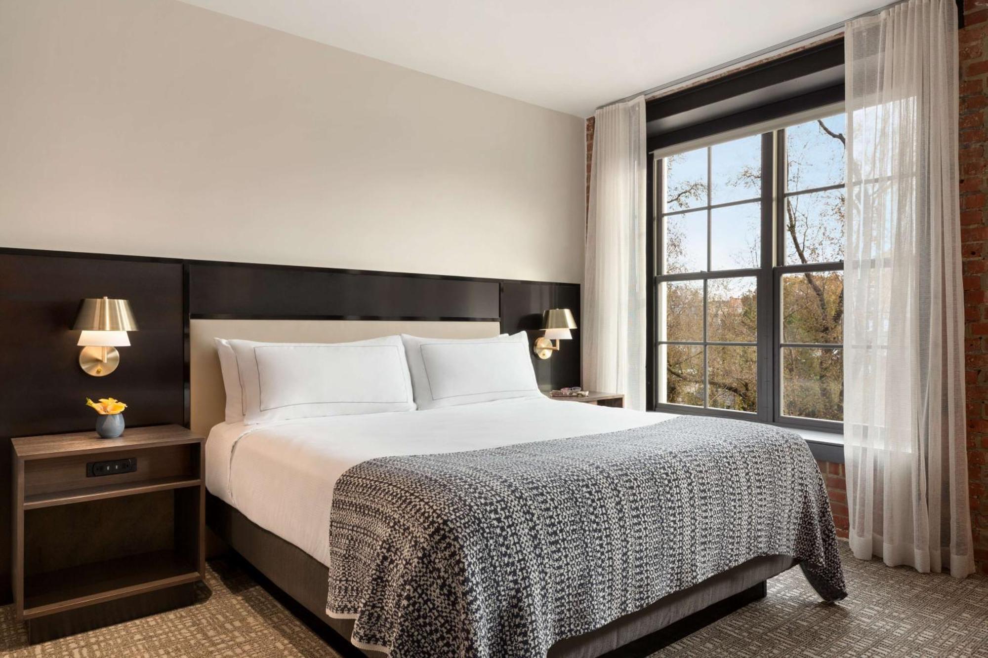 Hotel The Wilbur Lititz, Tapestry Collection By Hilton Extérieur photo